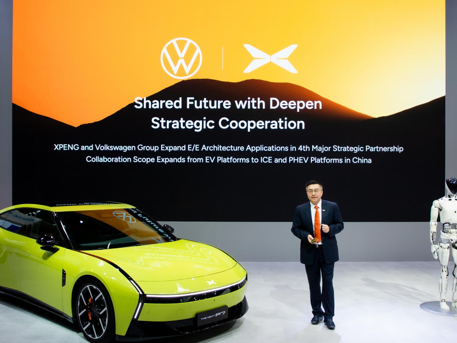 IAA 2025 | 何小鵬：我們不是“賣貨空軍”，而是“扎根陸軍”