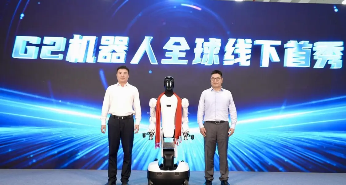 智元精靈G2發(fā)布：具備毫米級力控作業(yè)能力 可完成零部件抓取裝配